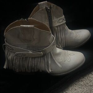 Fringe Ankle Booties - Cream